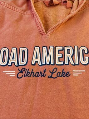 MV Sport Coral Pink Coastal Colors Sweatshirt Tag Elkhart Lake Racing Size L